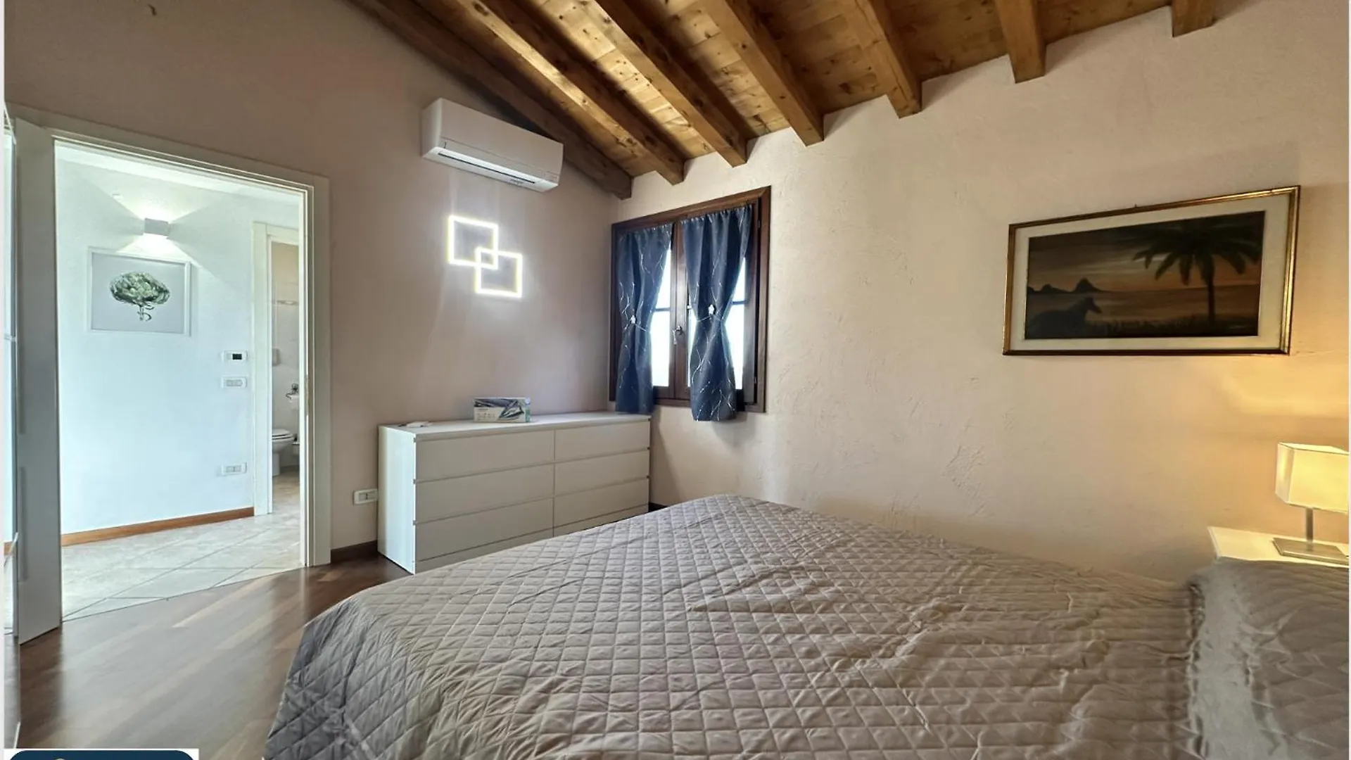 Apartment Ferienwohnung Loft Borgo Dell'Oca 21 Peschiera del Garda Italien